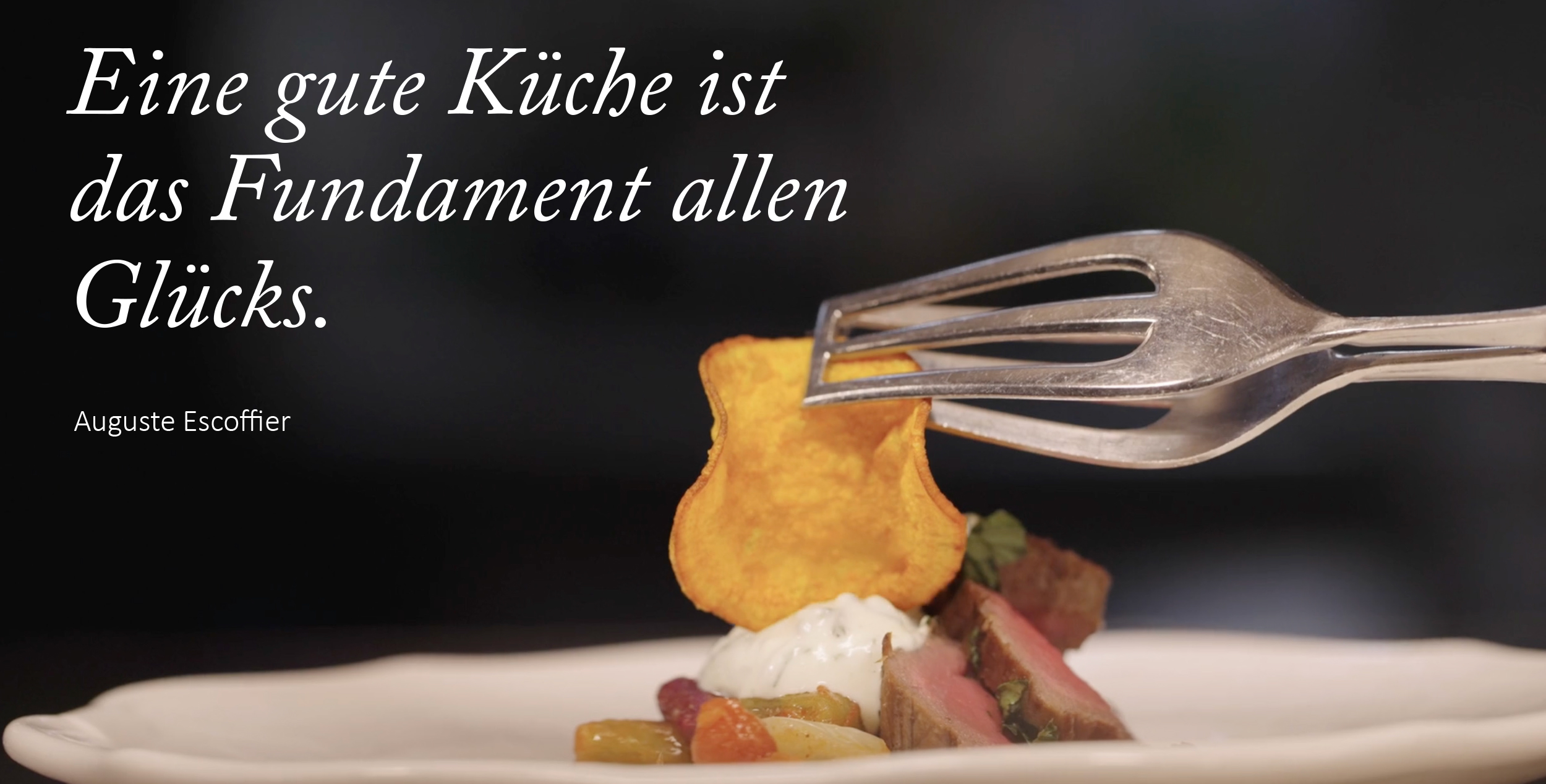 Zitat Kulinarischer Genuss von Auguste Escoffier und Close-Up Vorspeise